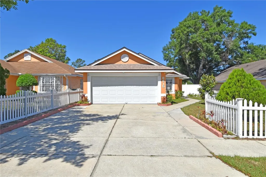 6615 Meritmoor Circle Orlando FL 32818