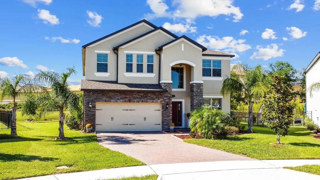 2103 Pickerelweed Court Apopka FL 32703