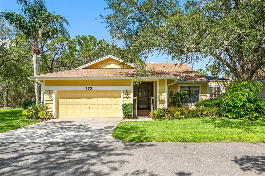 773 Caya Costa Court NE St Petersburg FL 33702