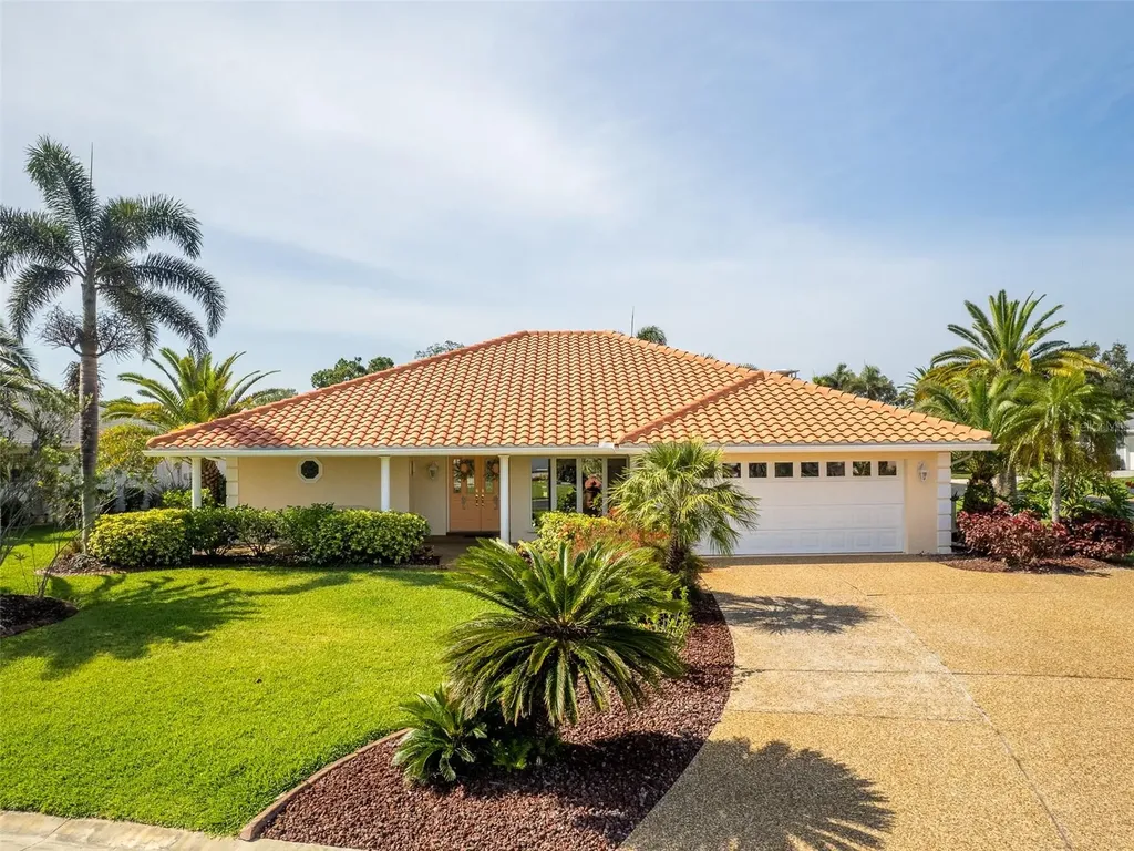 1914 Pebble Beach Court Venice FL 34293