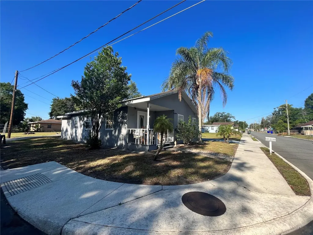202 Quincy Street Lakeland FL 33815