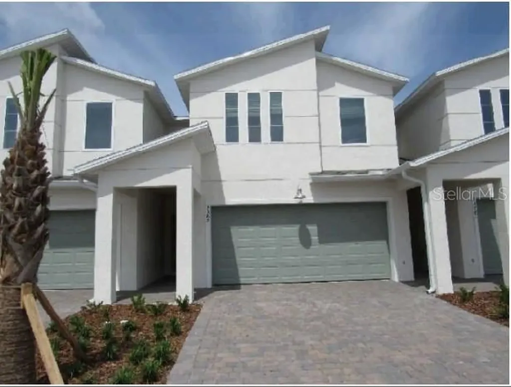 3382 Beaute Drive Kissimmee FL 34746