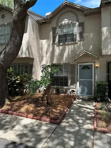 2105 Fletchers Point Circle Tampa FL 33613