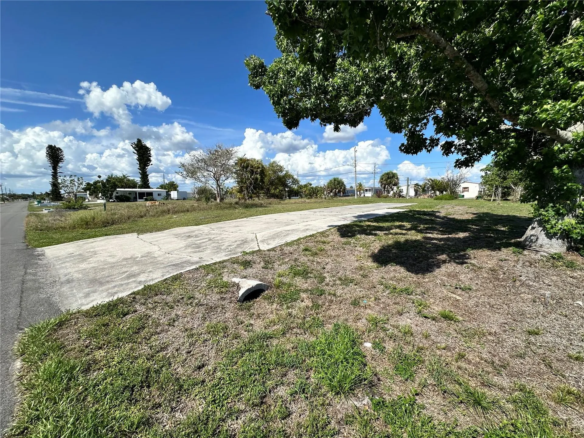 1427 Seagull Drive Englewood FL 34224