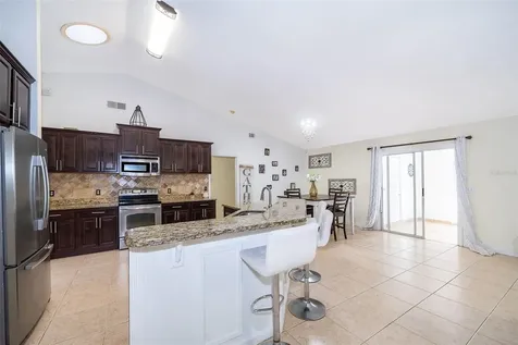 8713 Black Canyon Drive Orlando FL 32829