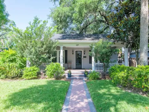 107 S Woodlynne Avenue Tampa FL 33609