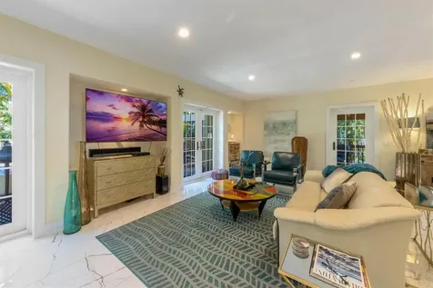208 75th Street Holmes Beach FL 34217