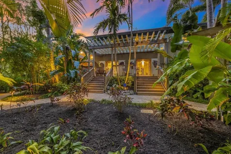 208 75th Street Holmes Beach FL 34217