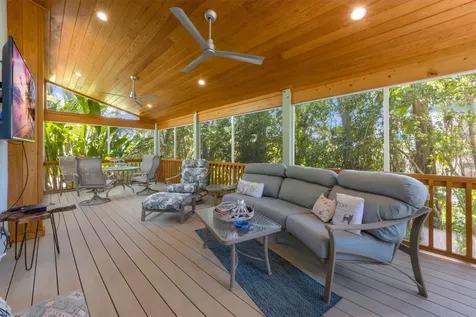 208 75th Street Holmes Beach FL 34217