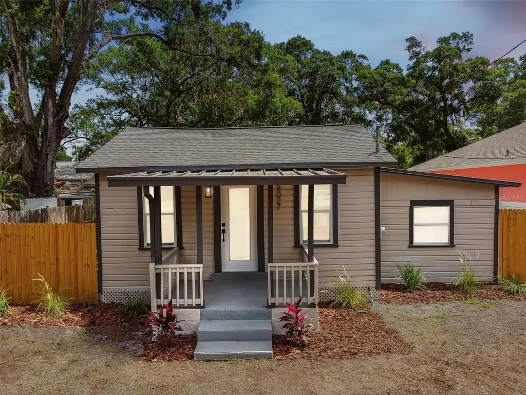 8027 N Newport Avenue Tampa FL 33604