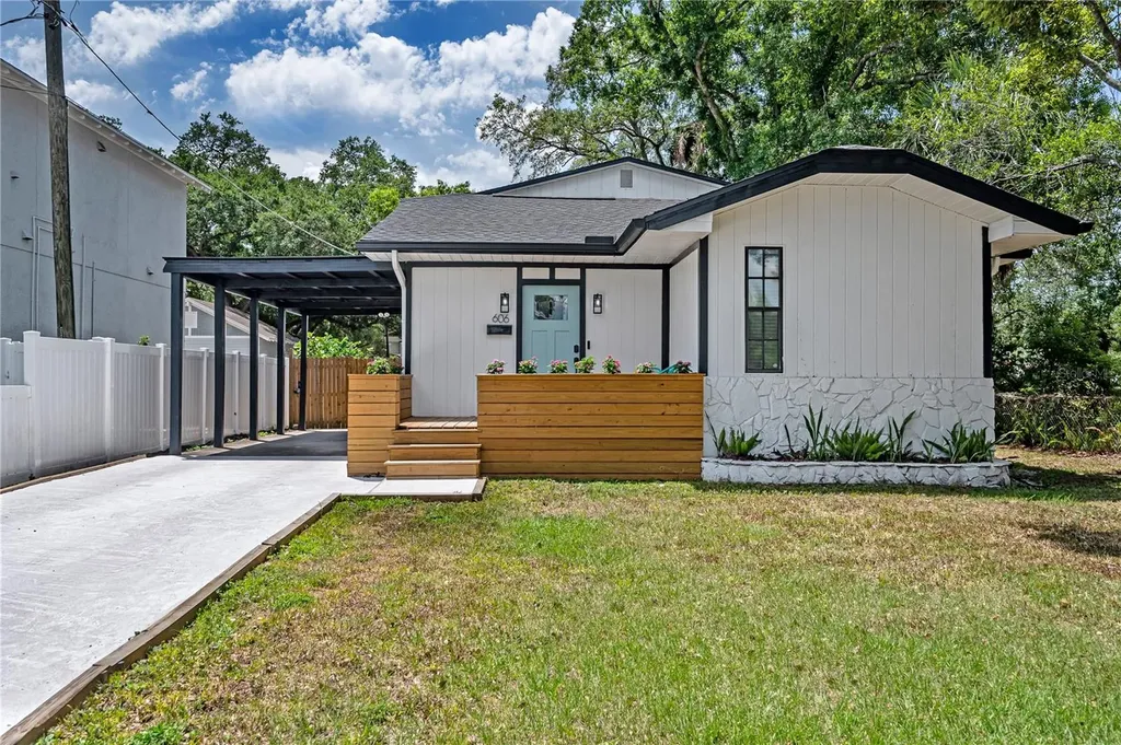 606 W North Bay Street Tampa FL 33603