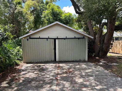 424 Highland Avenue Orlando FL 32801