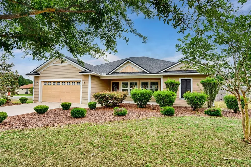 19189 NW 229th Street High Springs FL 32643