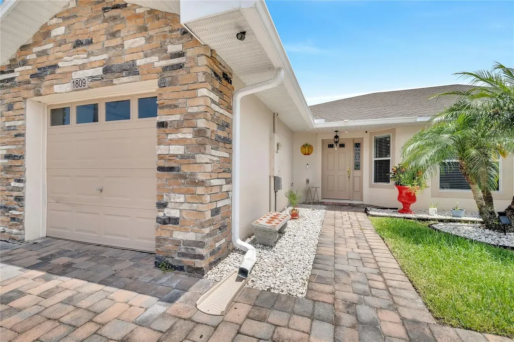 1809 Christina Lee Lane Saint Cloud FL 34769