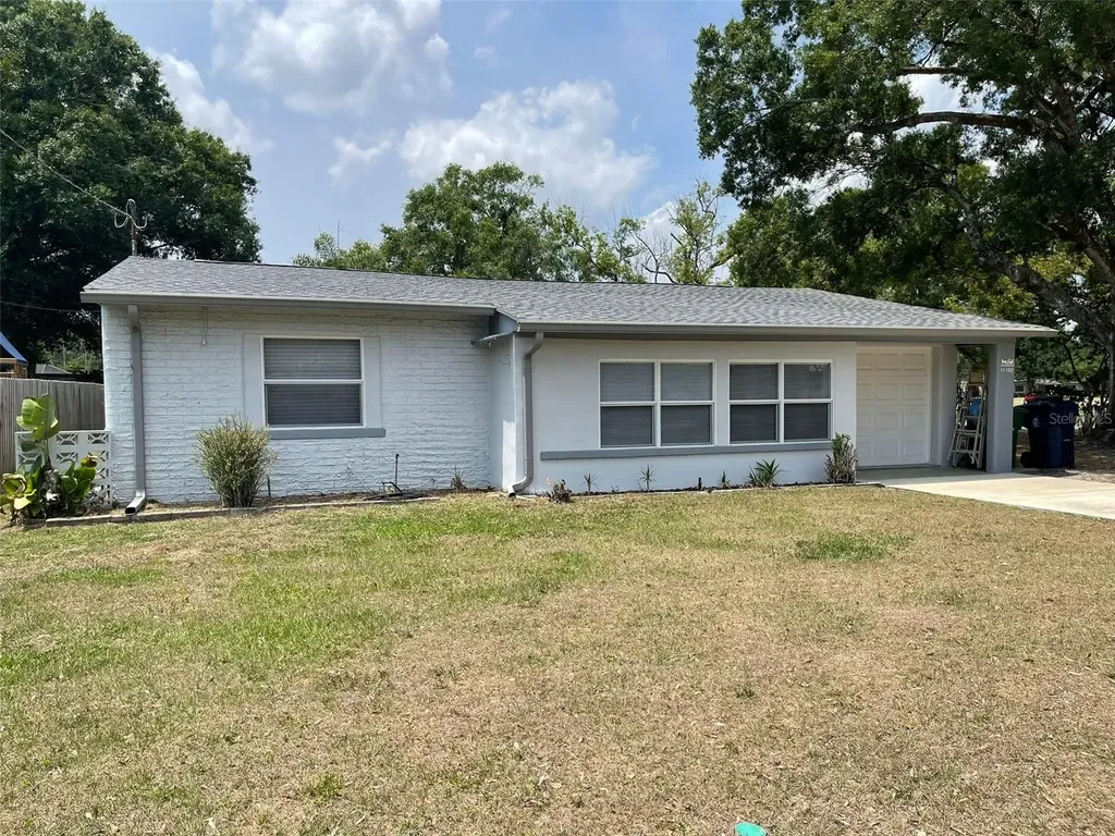 11108 N Teegreen Road Tampa FL 33612