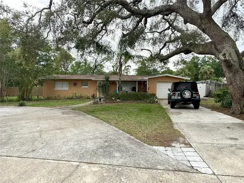 328 Oakhurst Street Altamonte Springs FL 32701