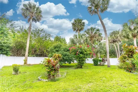 1897 The Oaks Boulevard Kissimmee FL 34746