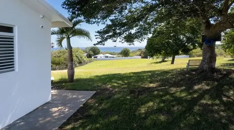 D-7 Carr. 201 Vieques PR 00765