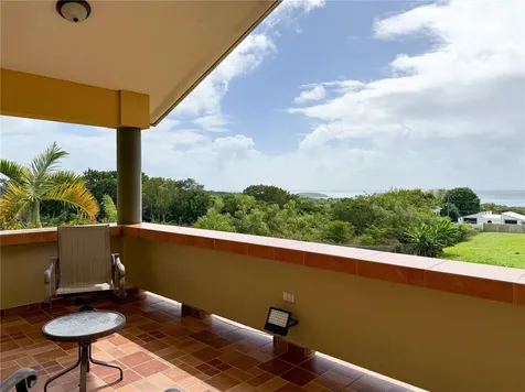 D-7 Carr. 201 Vieques PR 00765