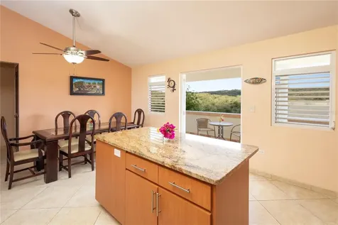 D-7 Carr. 201 Vieques PR 00765
