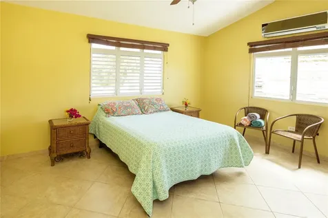 D-7 Carr. 201 Vieques PR 00765