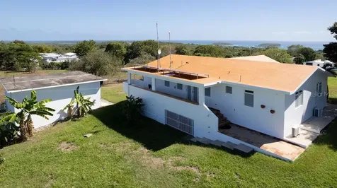 D-7 Carr. 201 Vieques PR 00765