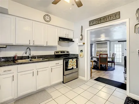 426 1st Avenue NE Largo FL 33770