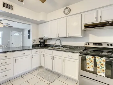 426 1st Avenue NE Largo FL 33770