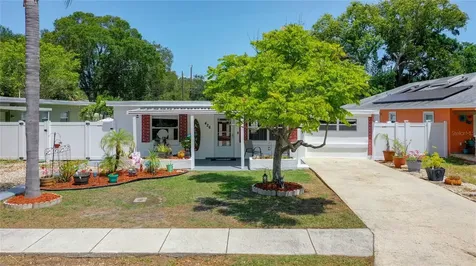 426 1st Avenue NE Largo FL 33770