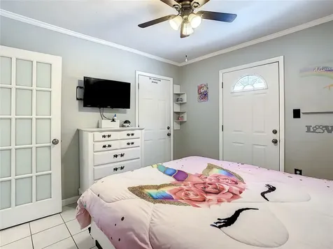 426 1st Avenue NE Largo FL 33770