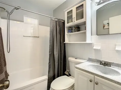 426 1st Avenue NE Largo FL 33770