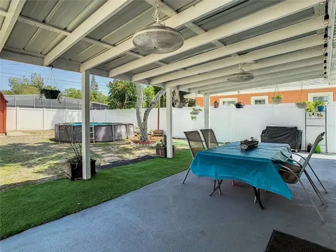 426 1st Avenue NE Largo FL 33770