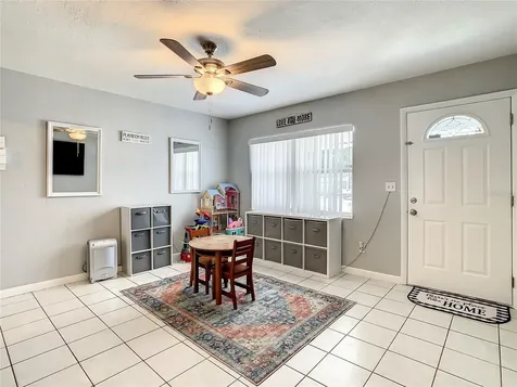 426 1st Avenue NE Largo FL 33770