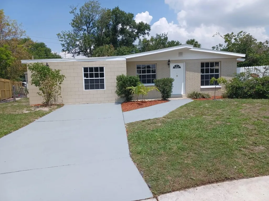 6523 Saline Street Tampa FL 33634