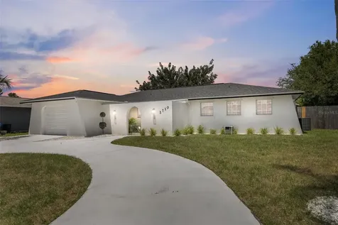 2710 21st Avenue W Bradenton FL 34205