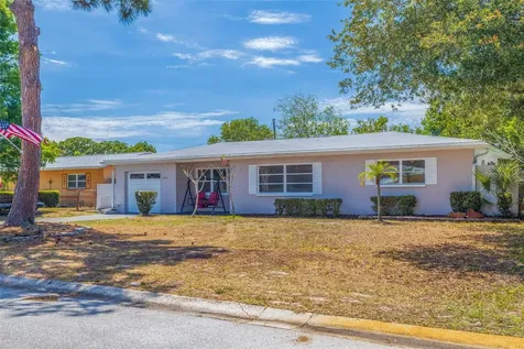 3930 58th Way N St Petersburg FL 33709
