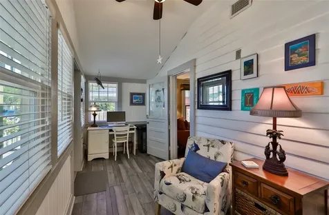 2814 Clinton Street S Gulfport FL 33707