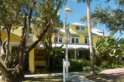 2814 Clinton Street S Gulfport FL 33707