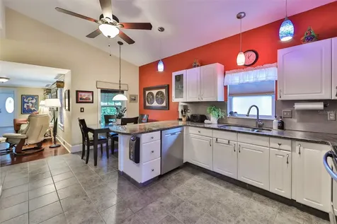 2814 Clinton Street S Gulfport FL 33707