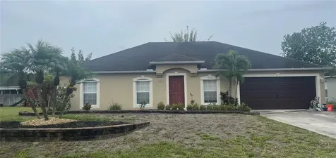 512 SE 37th Terrace Okeechobee FL 34974
