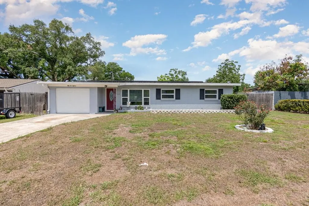 5618 Eggleston Avenue Orlando FL 32810