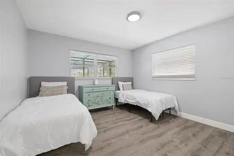 901 SE 35th Terrace Cape Coral FL 33904