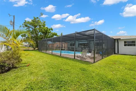901 SE 35th Terrace Cape Coral FL 33904