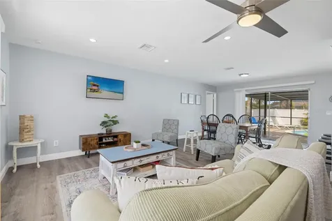 901 SE 35th Terrace Cape Coral FL 33904