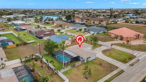 901 SE 35th Terrace Cape Coral FL 33904