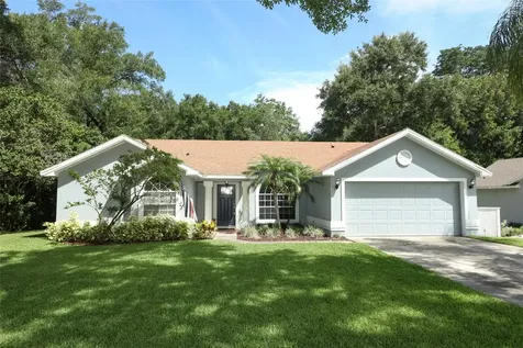 1328 Crown Isle Circle Apopka FL 32712