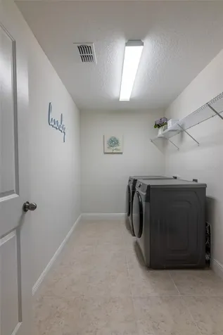 14216 Pondhawk Lane Tampa FL 33625