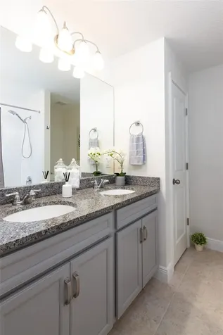 14216 Pondhawk Lane Tampa FL 33625