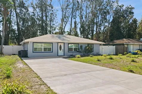 5505 18th Street W Bradenton FL 34207