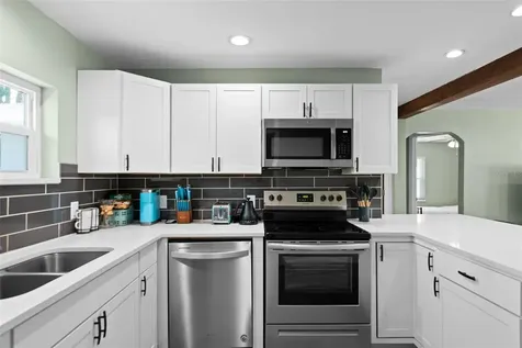 5505 18th Street W Bradenton FL 34207